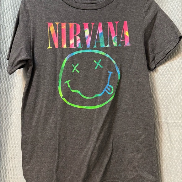 NIRVANA Tops - Licensed band tee women’s small